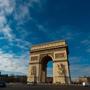 https://marmotel-etoile.fr-paris.fr